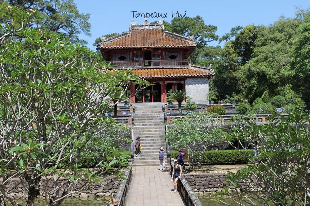 Tombeaux Hué