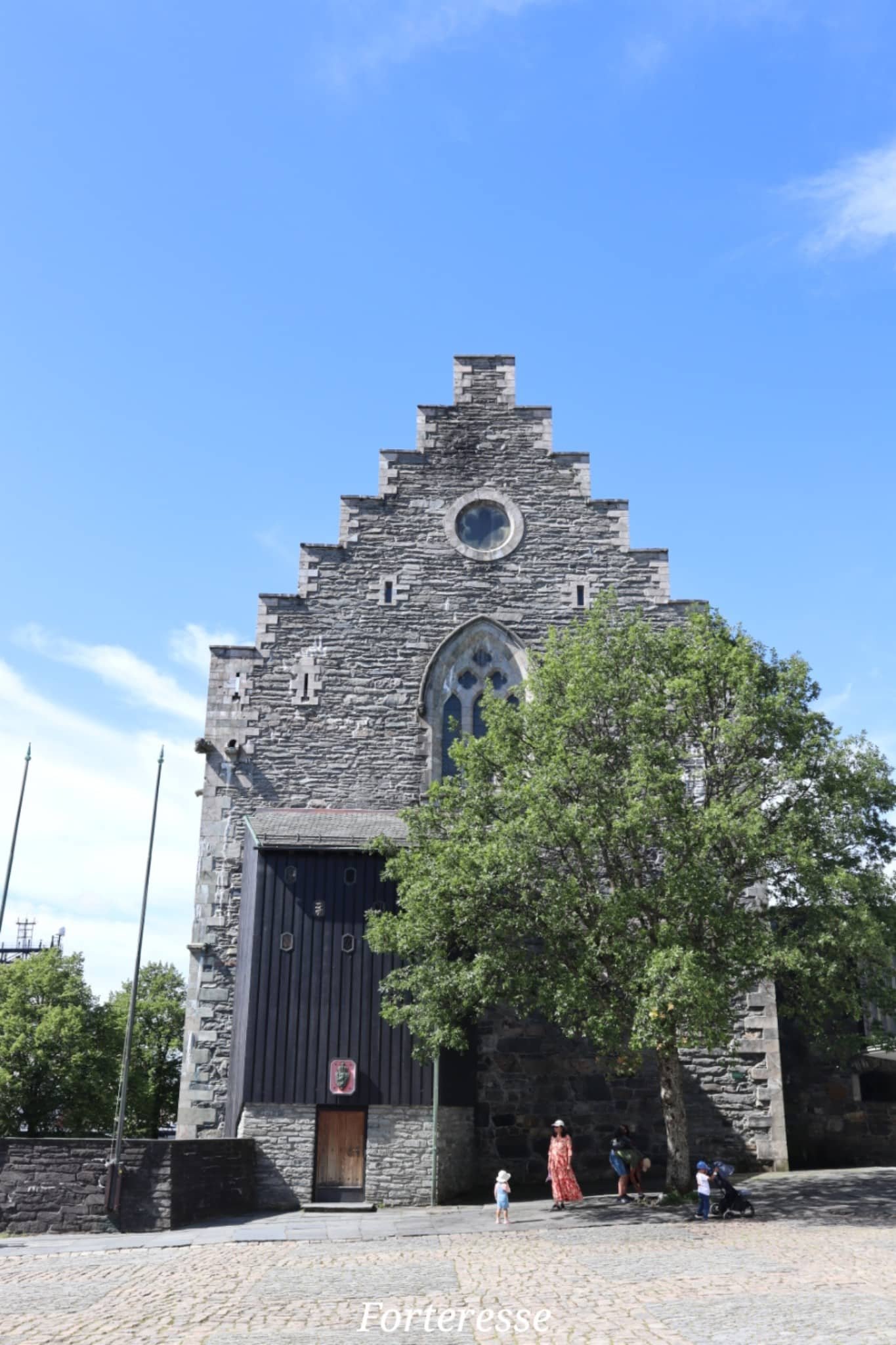 Bergen - forteresse - pierres - ville - Norvège - voyage
