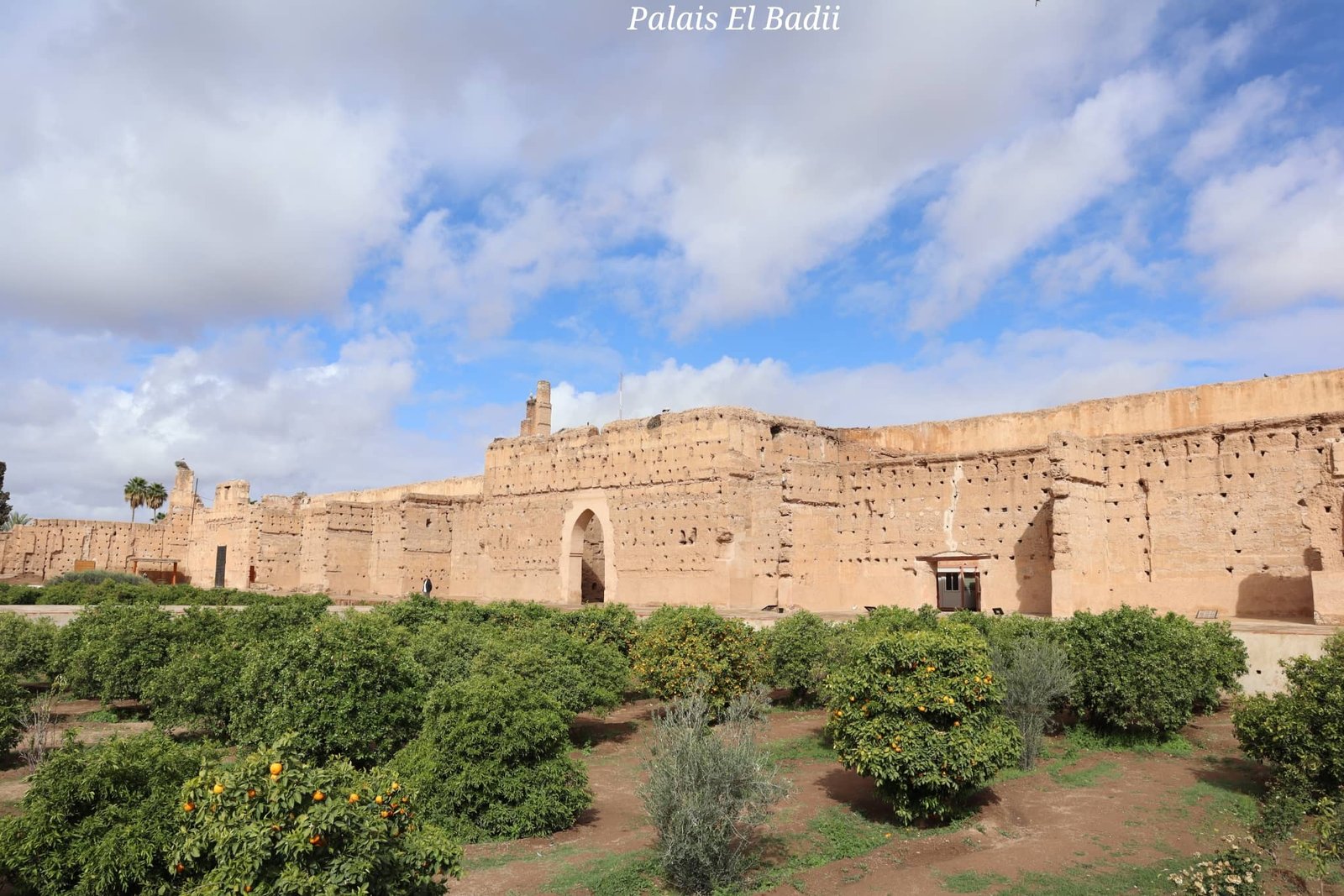 Marrakech - palais El Badii - mur en pierre - voyage