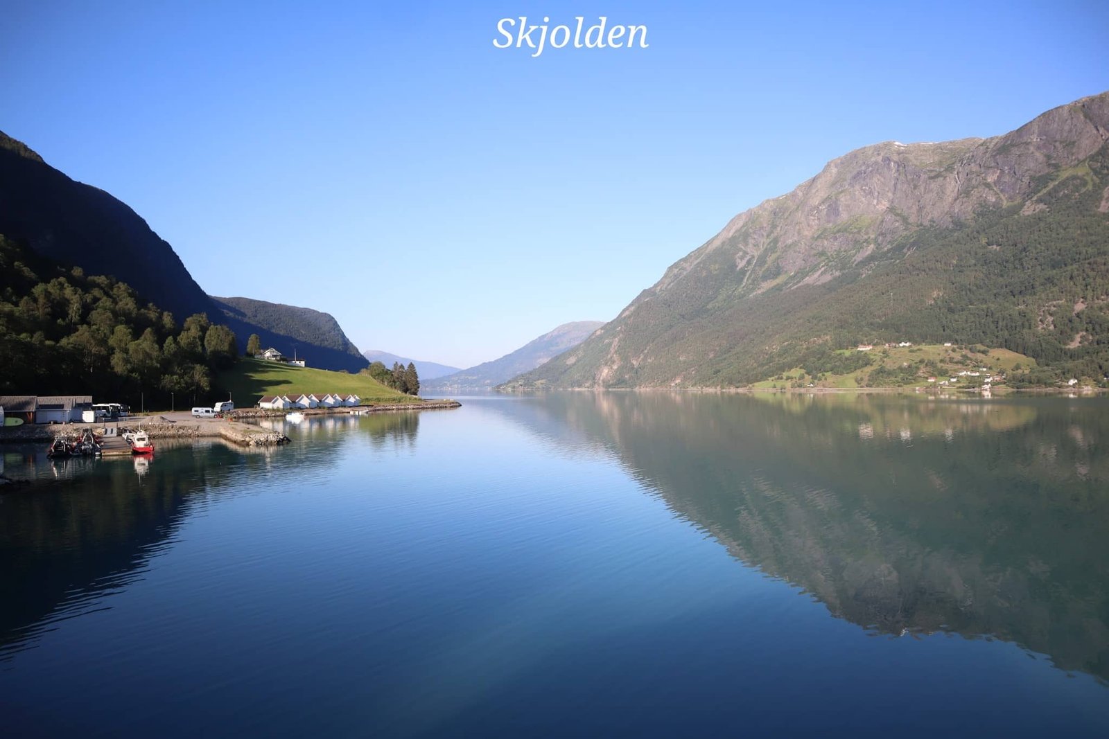 Skjolden - fjord - reflexion - voyage - Norvège